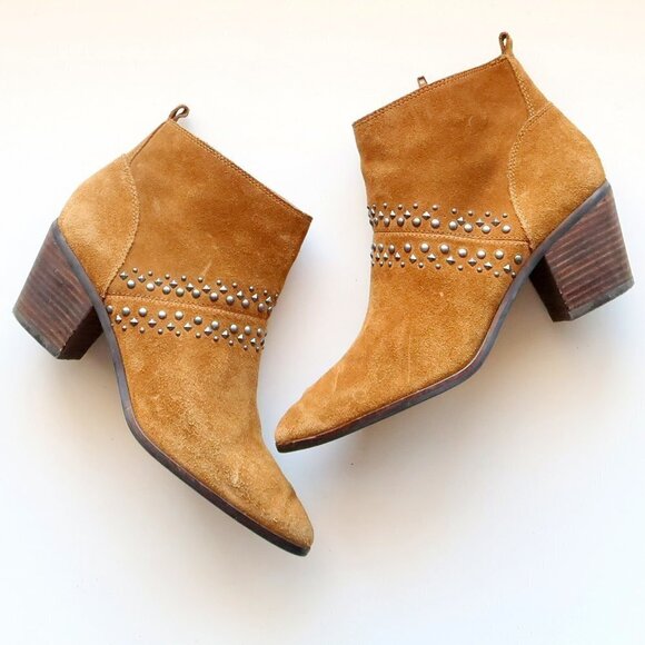 Lucky Brand Latinia Brown Suede Leather Almond Toe Studded Ankle Boots Booties 7 - Picture 2 of 16